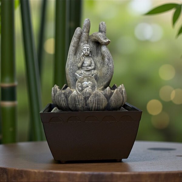 Fuente mano buda con led 20 cm